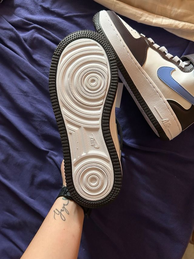 Nike Air Force 1 Mid Marrón-Blanco