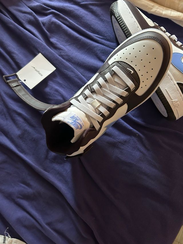 Nike Air Force 1 Mid Marrón-Blanco