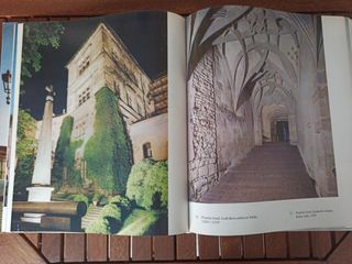 PRAHA - SETKÁNÍ VÉKÜ