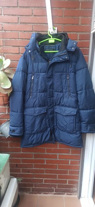 Parka Zara Hombre azul acolchada
