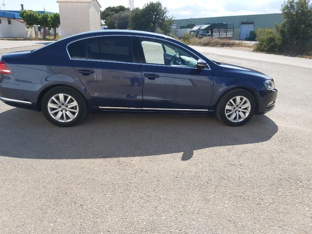 Volkswagen Passat 2013