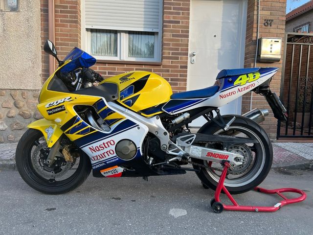  Oportunidad!!Honda CBR 600 F Sport Rossi 4000€!!