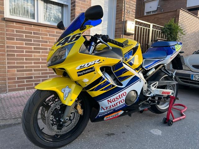  Oportunidad!!Honda CBR 600 F Sport Rossi 4000€!!
