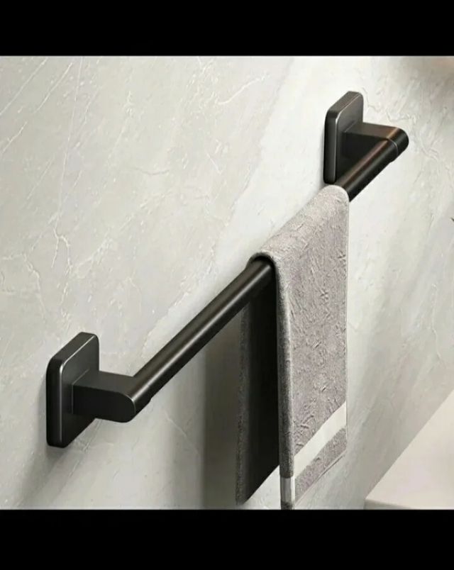 Toallero Baño - Negro