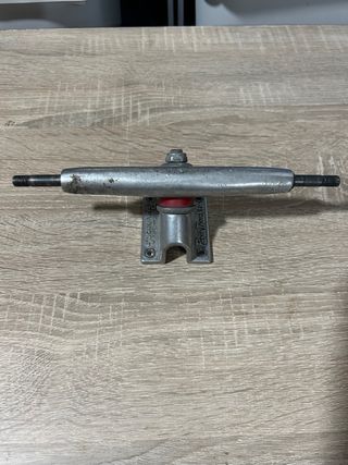 Truck Paris de longboard