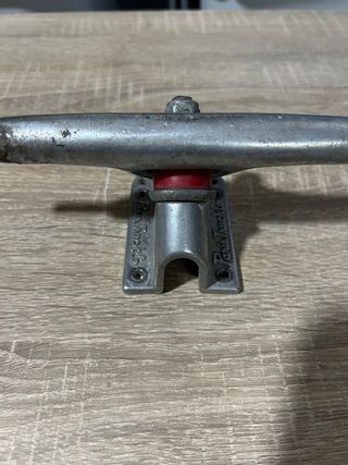 Truck Paris de longboard