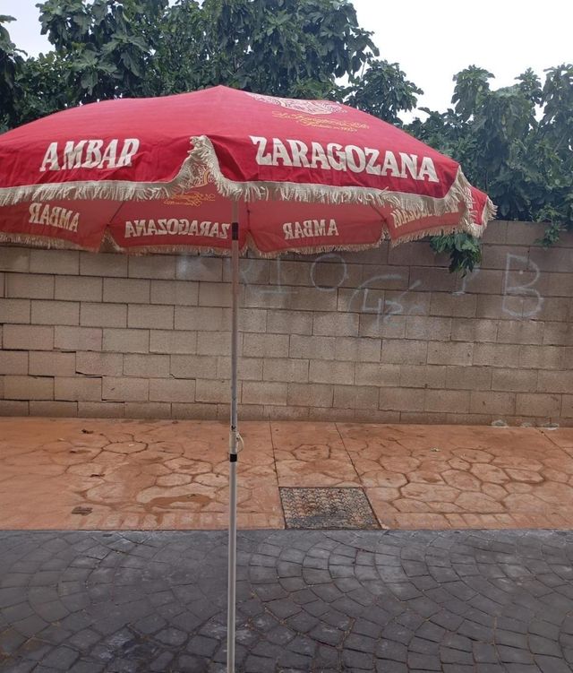 Sombrilla Ámbar Zaragoza vintage