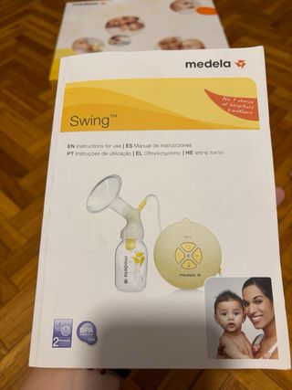 Sacaleches Medela Swing + biberones y bolsas almac