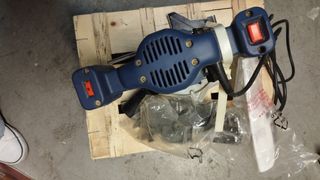 Fresadora Rhino 700W - 16000-28000 rpm