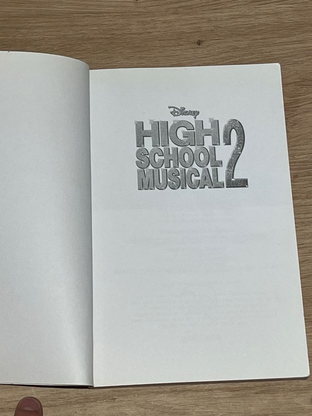 Libro High School Musical 2: La novela.