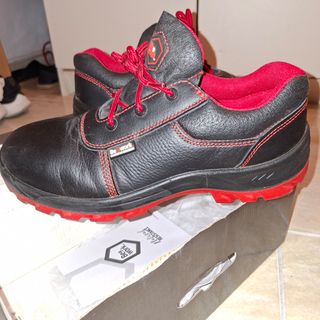 Zapatos seguridad Be9work - negros y rojos