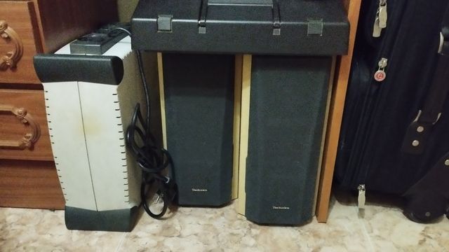 Conjunto de aparatos electrónicos