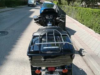 Harley Davidson Electra Glide Ultra Classic.