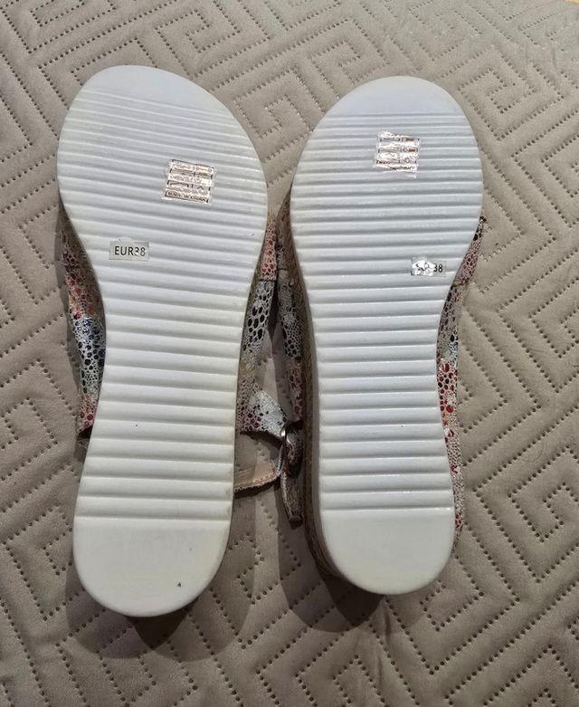 Sandalias plataforma multicolor talla 38