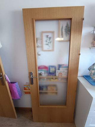 Puerta interior con cristal
