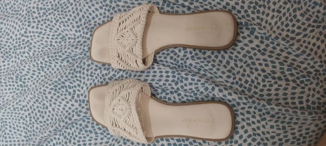 Sandalias Primark beige
