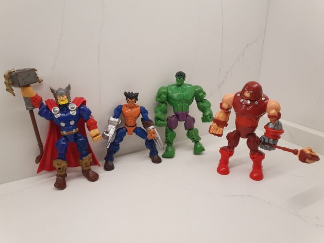 4 Figuras Marvel: Hulk/Thor/ Lobezno/Hombre Masa