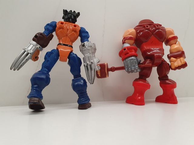 4 Figuras Marvel: Hulk/Thor/ Lobezno/Hombre Masa