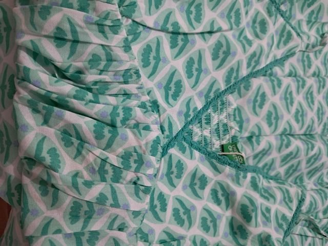 Vestido largo turquesa con estampado