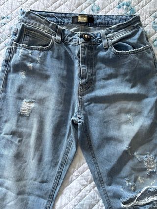 Jeans con strappi trash and luxury 27