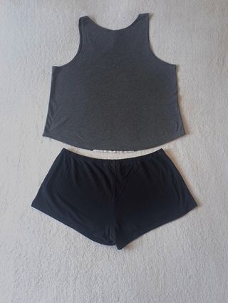 Pijama tirantes gris-negro Mickey Mouse REBAJADO