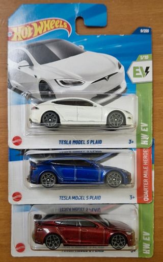 HotWheels Set 3 Cars Tesla Model S Plaid