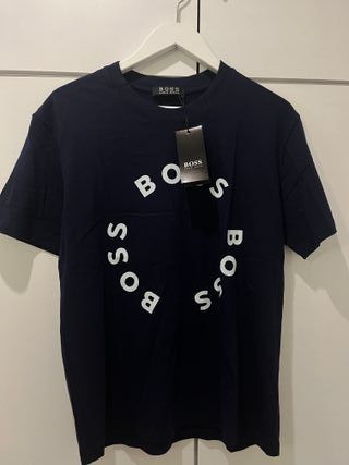 Camiseta Boss Azul Marino- Nueva con etiqueta