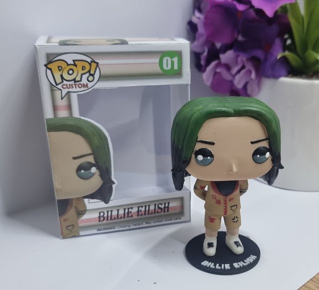 Billie Eilish Figura 