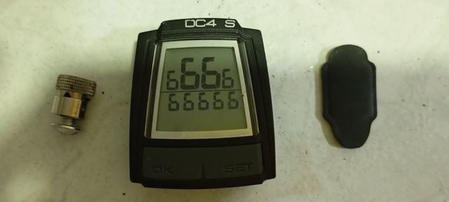 Velocímetro bici Btwin DC4 S