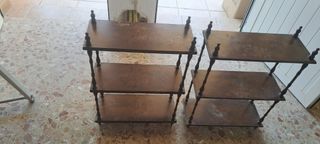 2 Estanterías vintage de madera