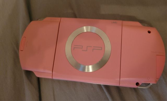 PSP (PlayStation Portable) Rosa