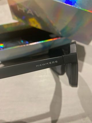 Dos pares de  Gafas Sol Hawkers