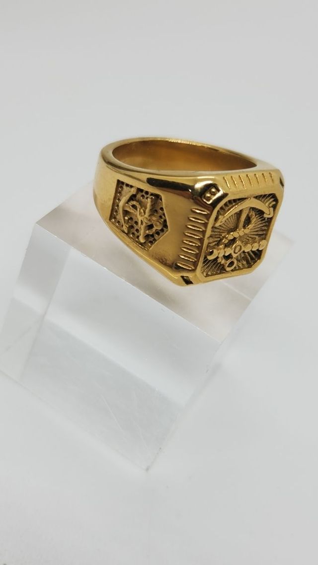 Anillo ancla marinero