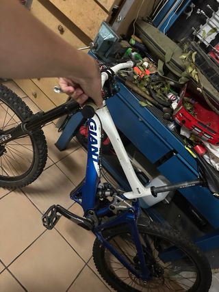 Giant Glory Downhill MTB