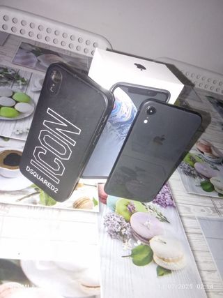 iPhone XR como nuevo 