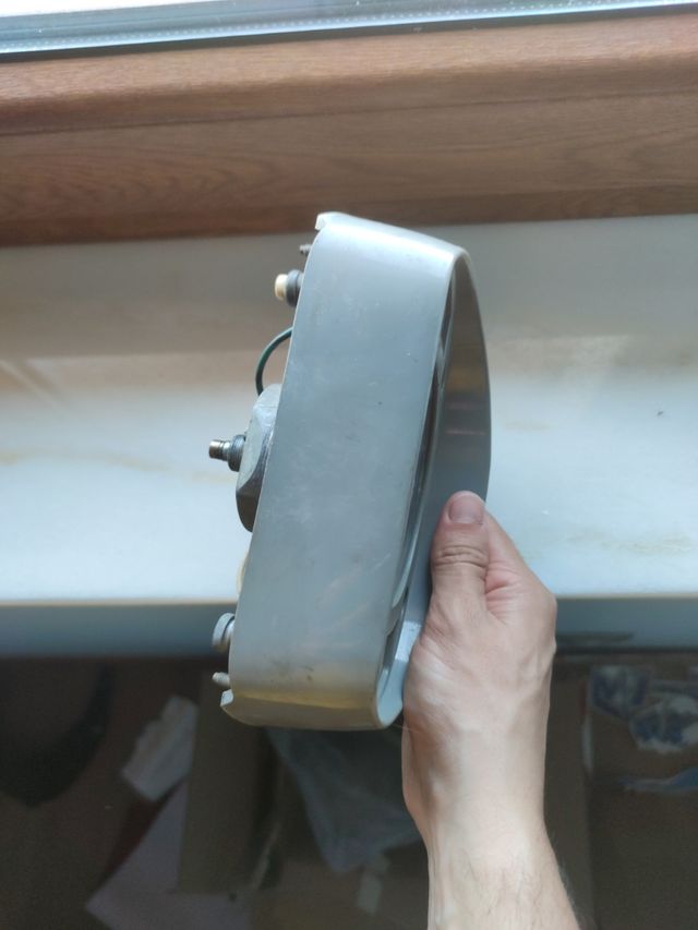 Cuadro instrumentos Seat 600 metal