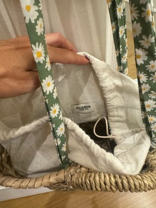 Cesta mimbre Pull&Bear 