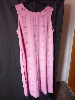 Vestido rosa estampado