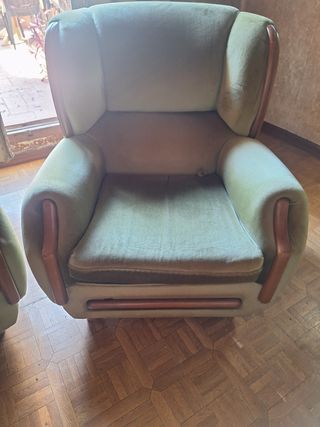 2 Butacas antiguas de terciopelo verde Urgente hoy