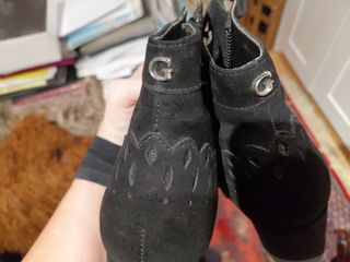 Botines Guess negros