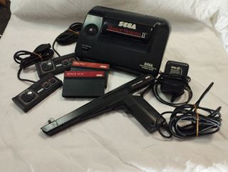 Sega Master System II + juegos