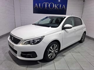 PEUGEOT 308 5p Style BlueHDi 130 S&S