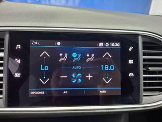 PEUGEOT 308 5p Style BlueHDi 130 S&S