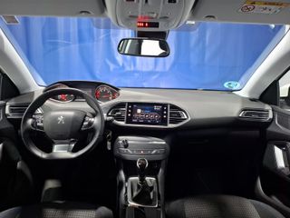 PEUGEOT 308 5p Style BlueHDi 130 S&S