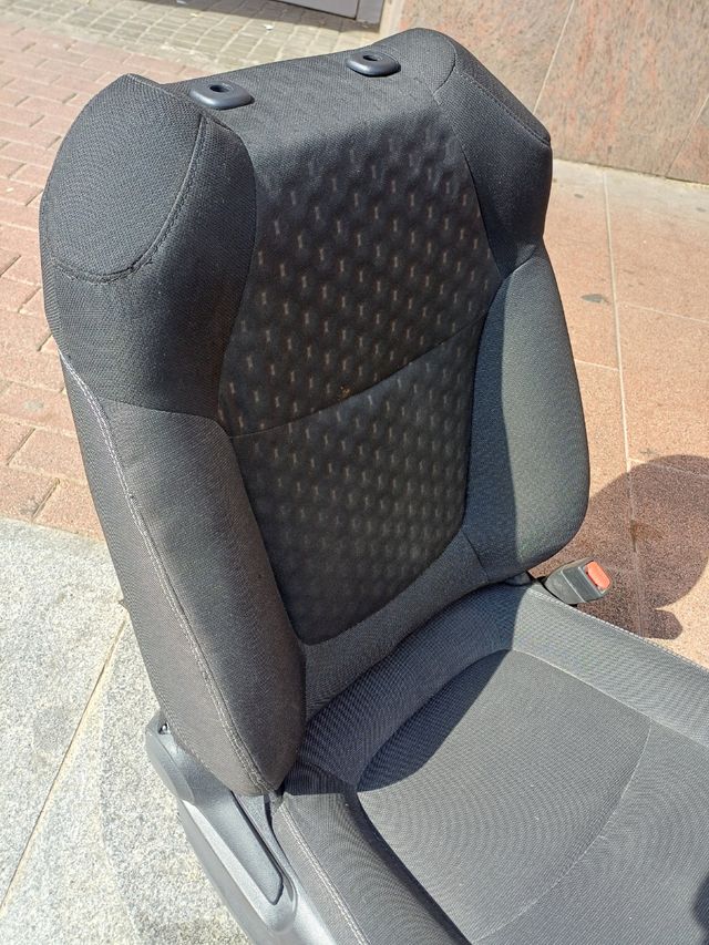 TAPICERÍA DE ASIENTOS DE COCHE / REPARACIONES