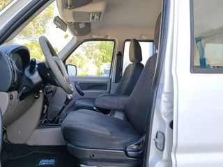 Mahindra Goa Pick-Up DC 4X4