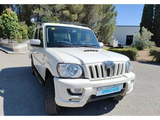 Mahindra Goa Pick-Up DC 4X4