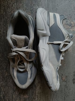 Fila 8080 - Zapatillas Gris