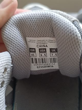 Fila 8080 - Zapatillas Gris