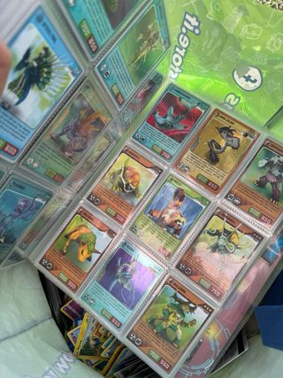 Invizimals: Album Completo 480 Cards